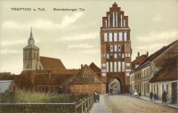 /album/strassen-und-platze/brandenburger-tor-mit-petri-kirche-1906-farbe-web-jpg/